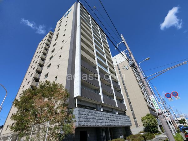 プレサンスロジェKUMATA